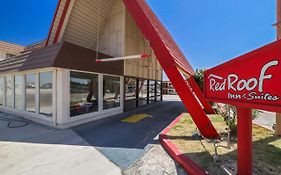 Red Roof Inn Needles